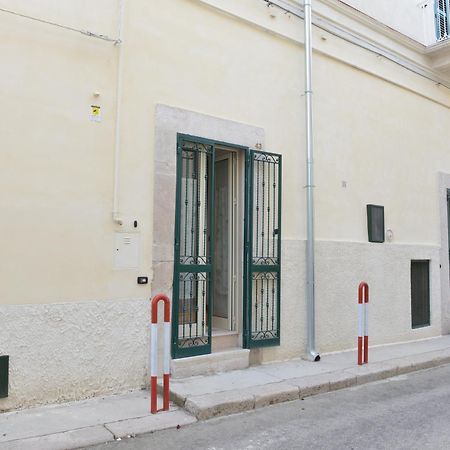Bed and Breakfast L'Antico Palazzo Каноса-ди-Пулья Экстерьер фото