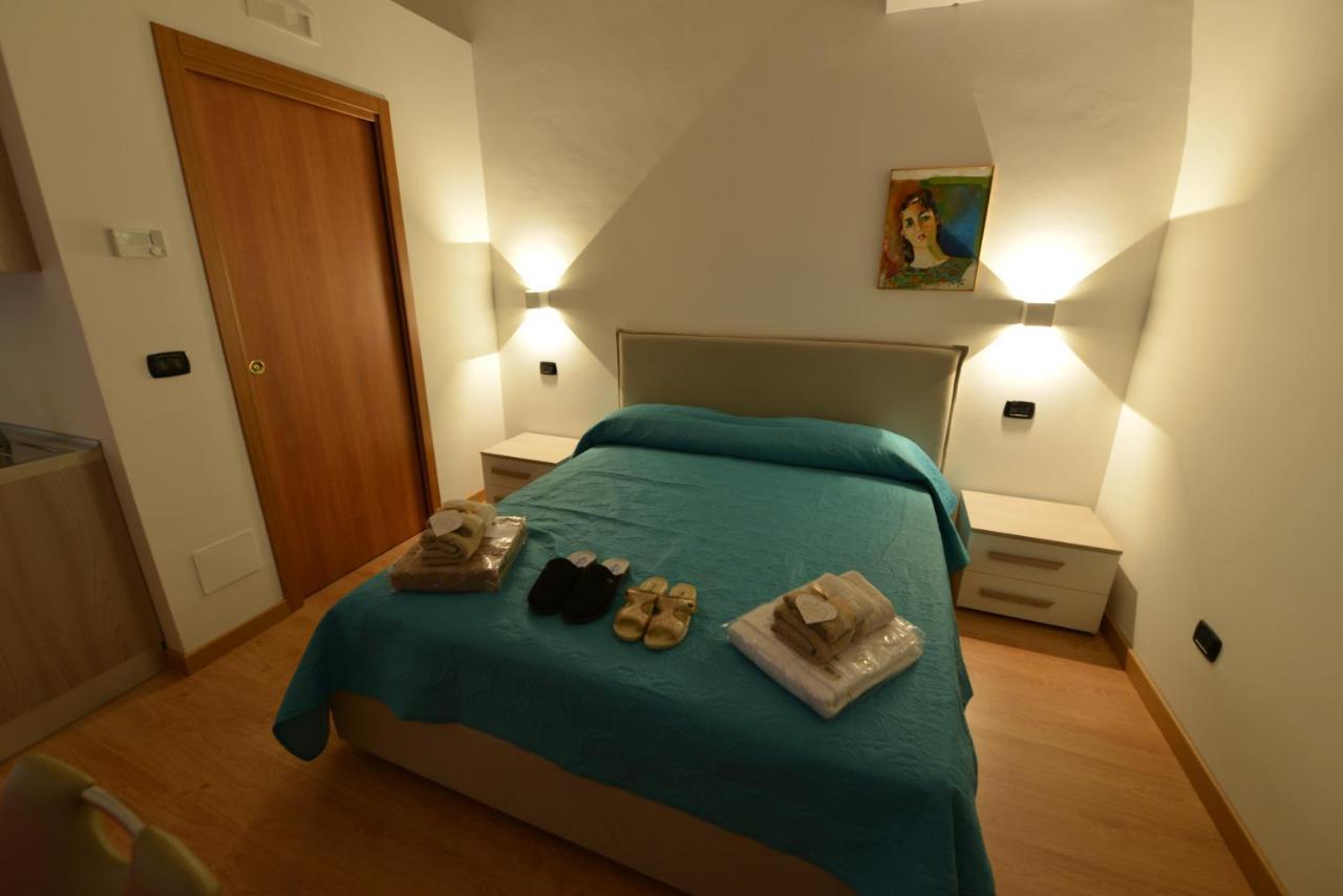 Bed and Breakfast L'Antico Palazzo Каноса-ди-Пулья Экстерьер фото