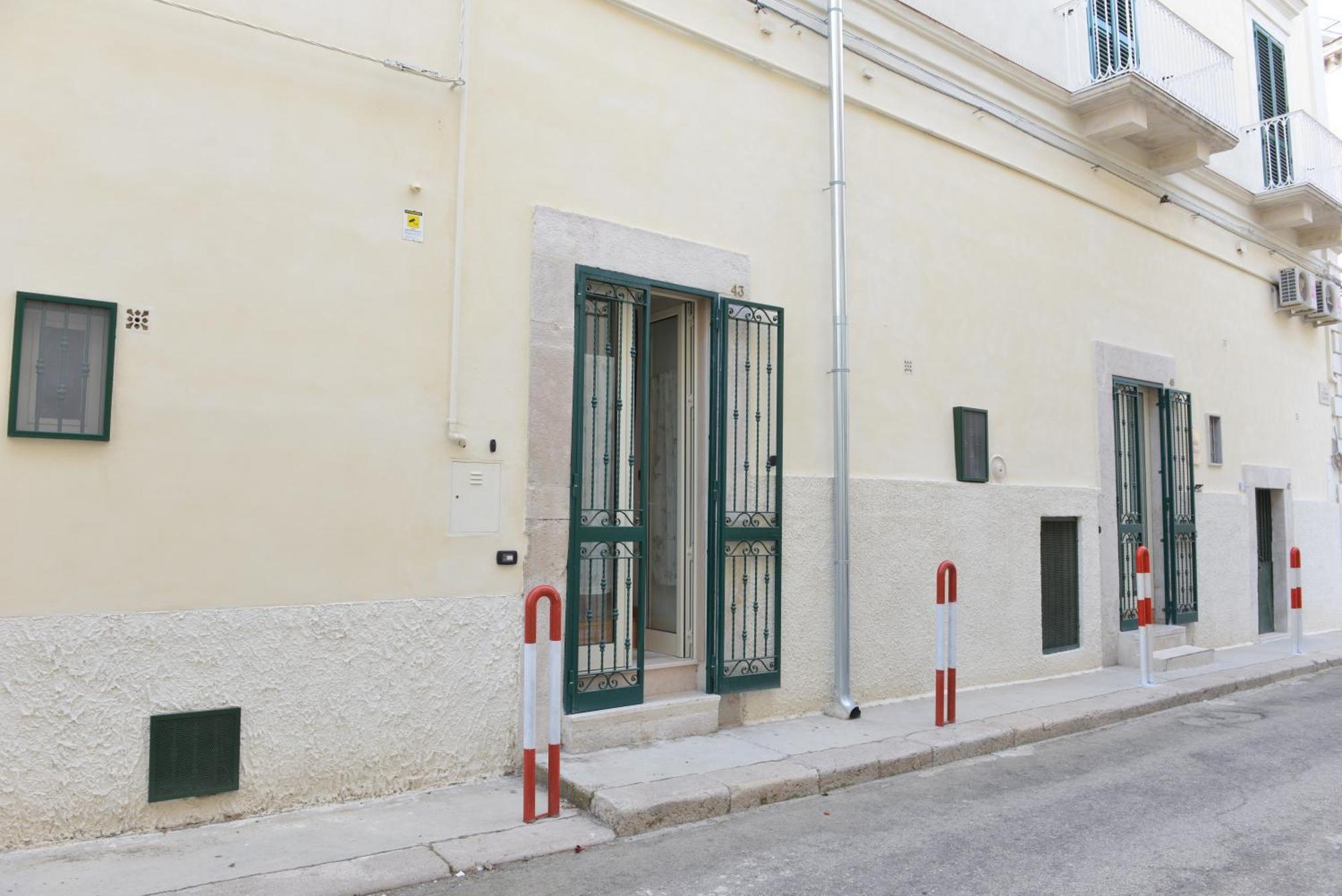 Bed and Breakfast L'Antico Palazzo Каноса-ди-Пулья Экстерьер фото